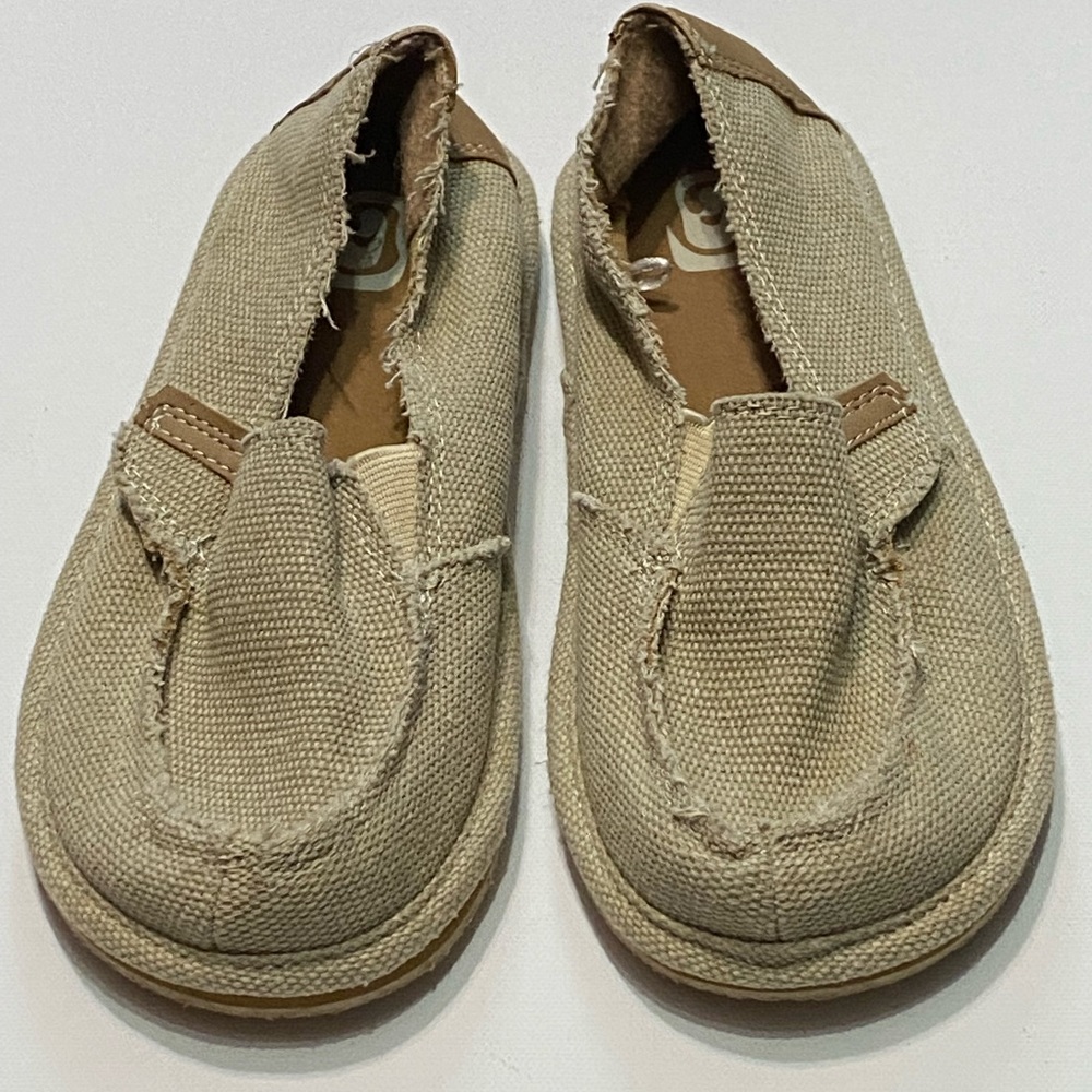 Size 2 Tan Beach Summer Flip Flop Shoe